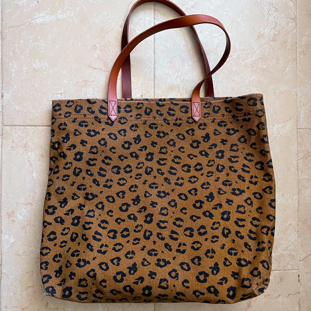 Madewell The Canvas Transport Tote: Print Edition